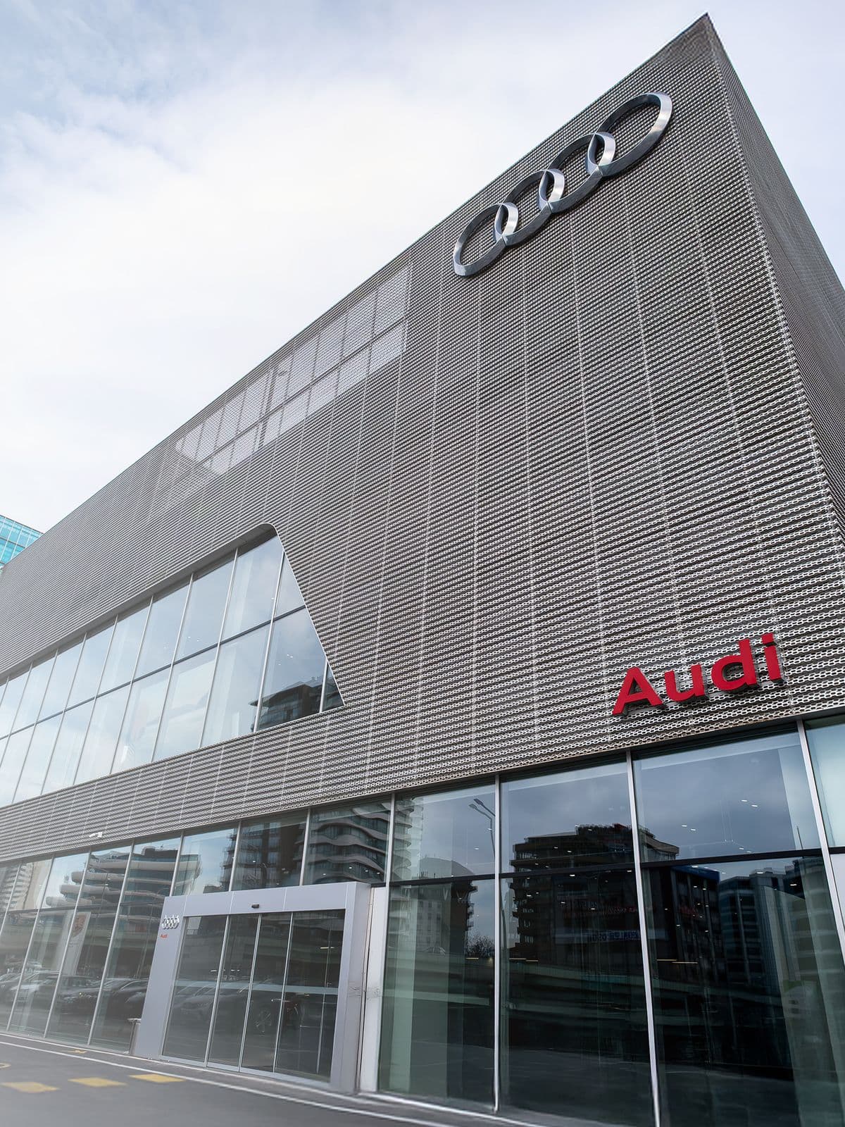 Audi Kartal Showrm