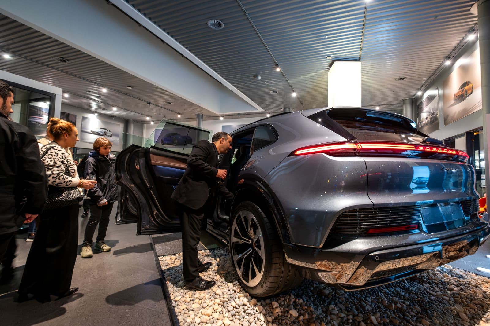 Porsche 2026 Cayanne Otomobil Çekimi