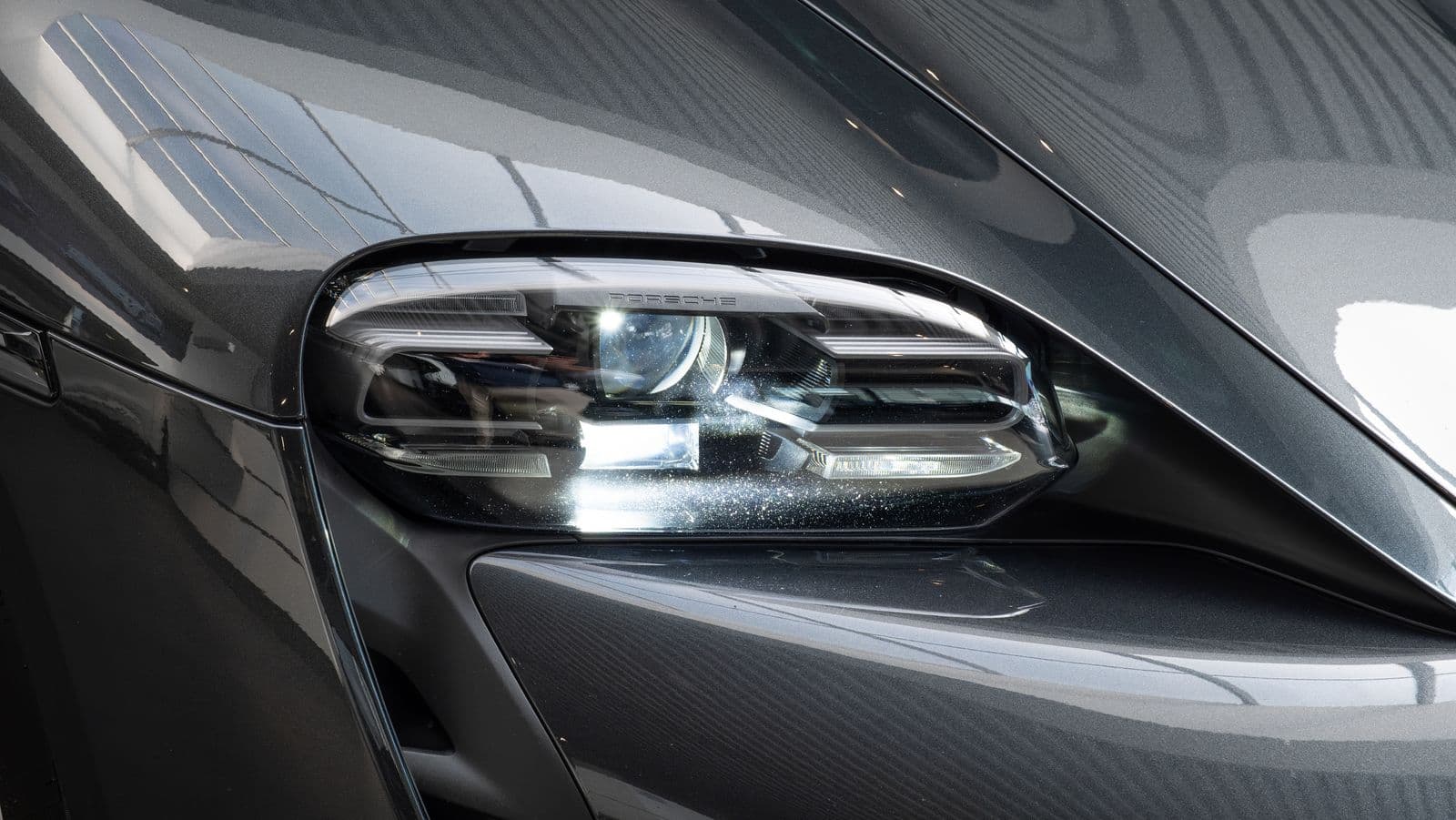 Porsche Taycan 4S Araç Fotoğrafçılığı