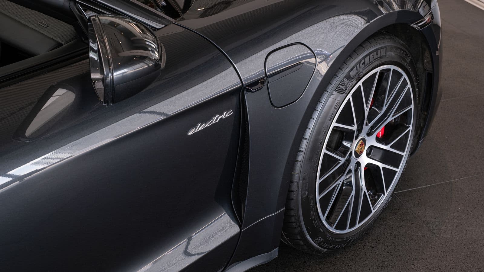 Porsche Taycan 4S Araç Fotoğrafçılığı