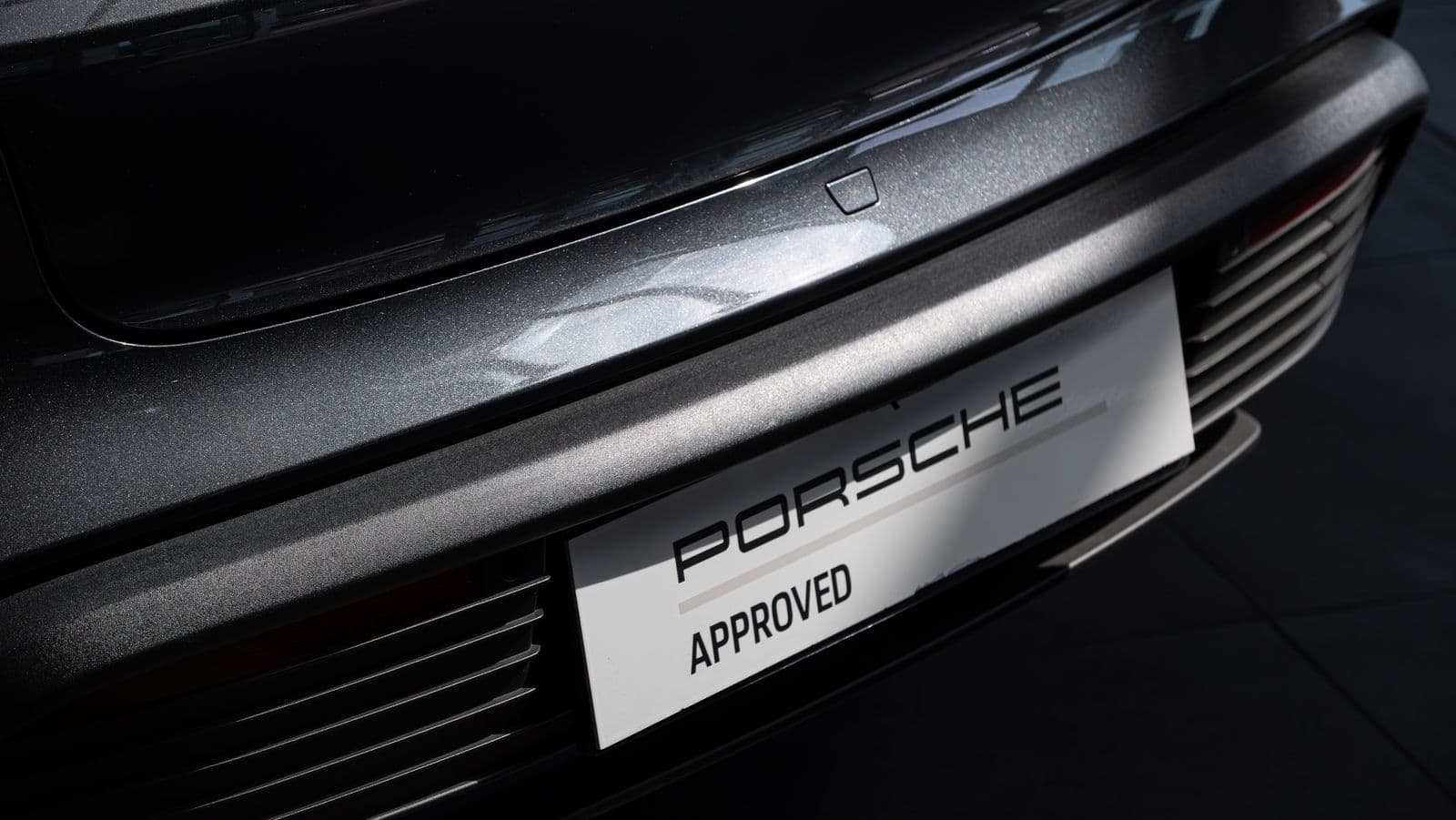 Porsche Taycan 4S Reklam Fotoğrafçılığı