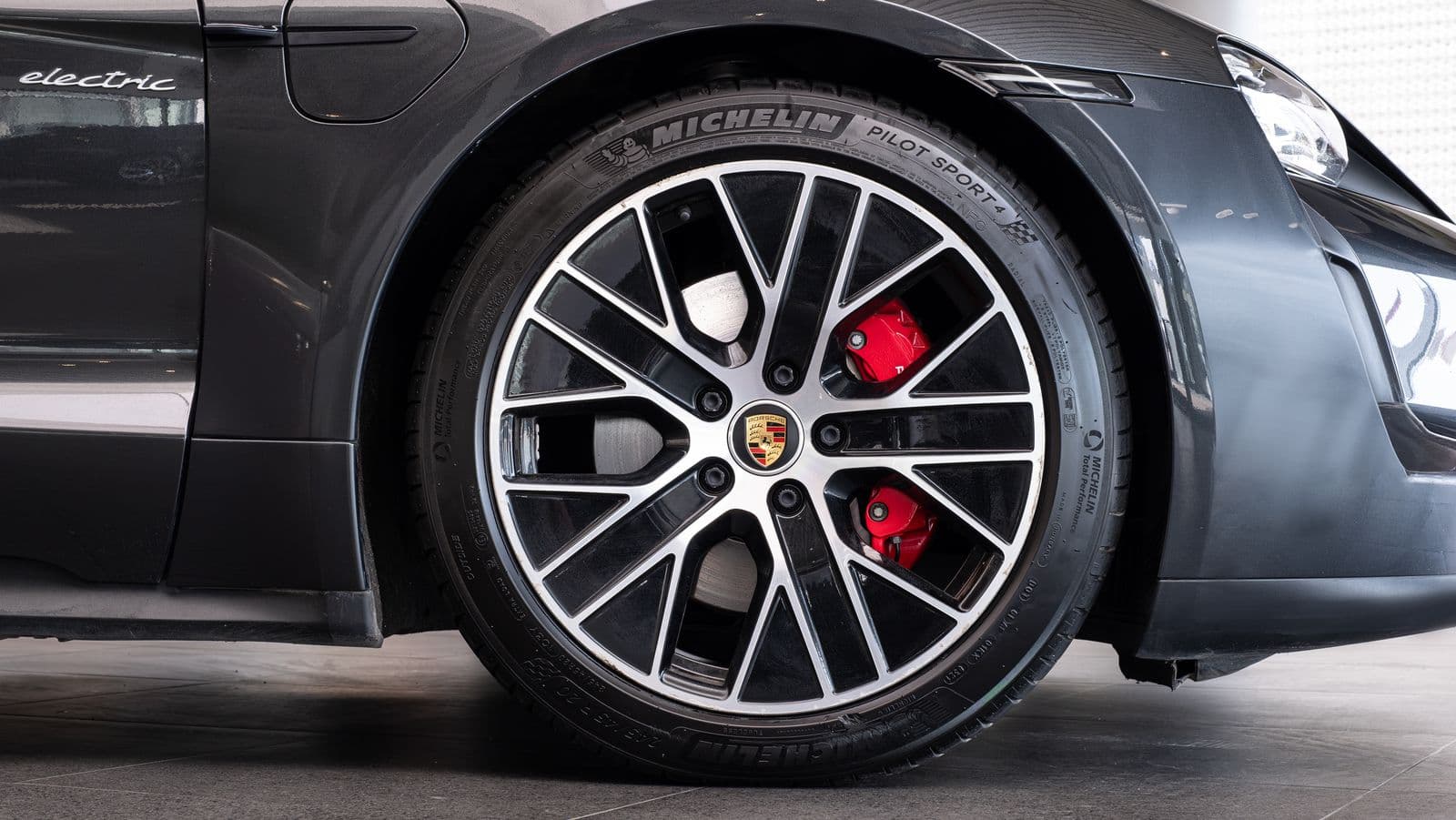 Porsche Taycan 4S Ürün Çekimi