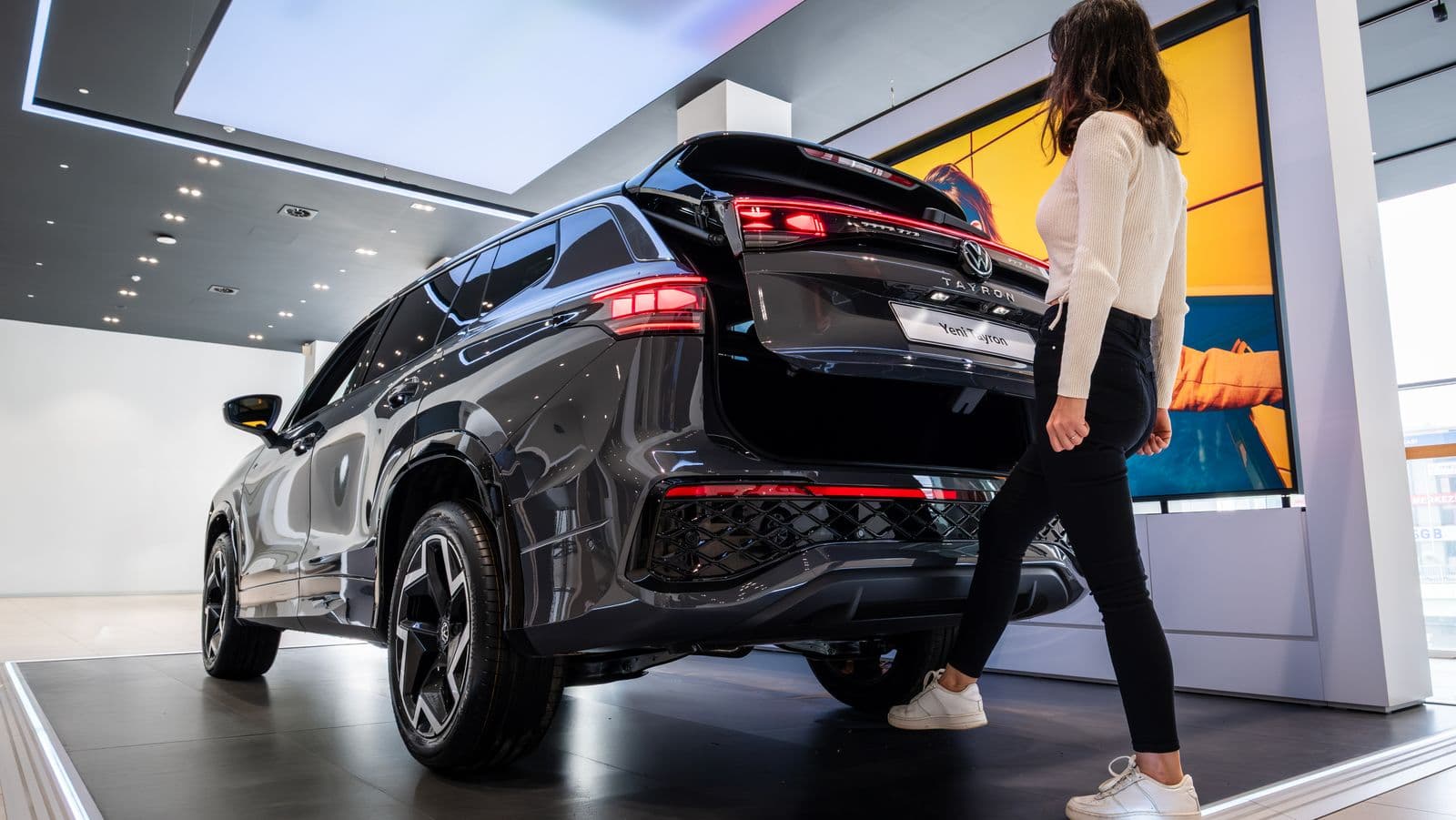 Volkswagen Tayron Showroom Fotoğraf Çekimi