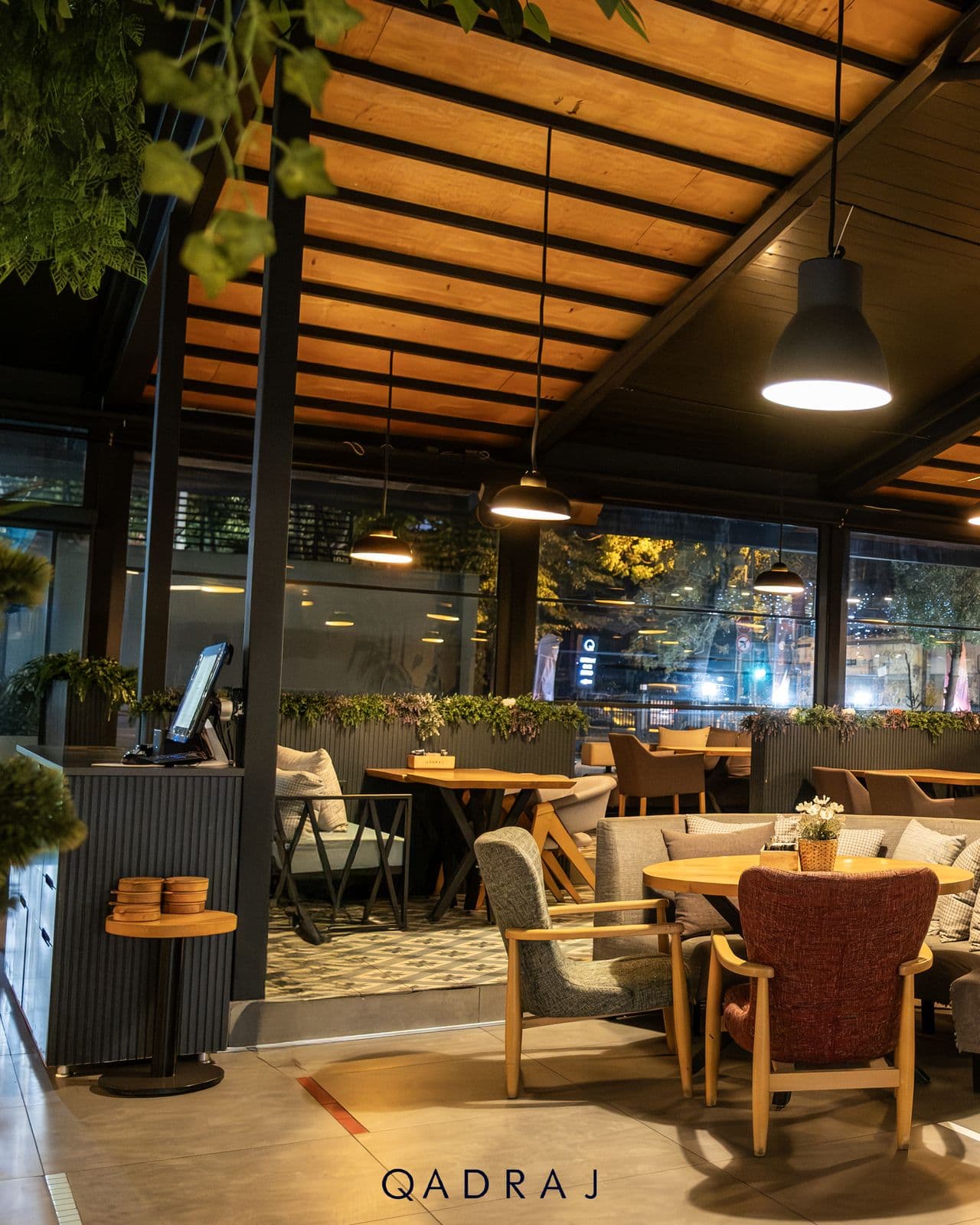 Qadraj Restoran Fotoğraf Çekimi