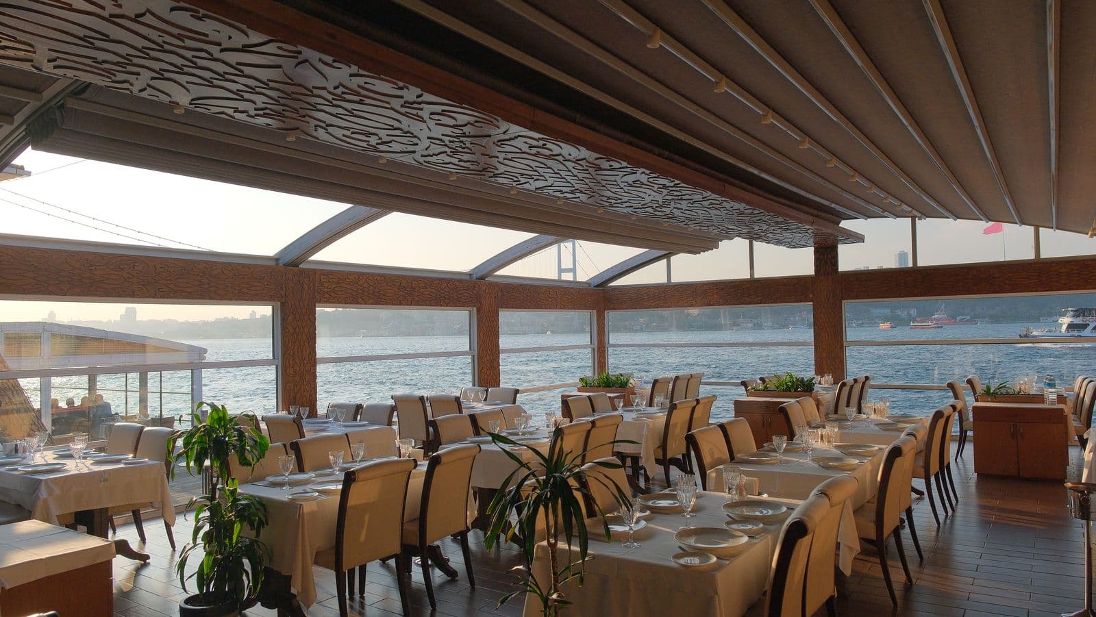 Villa Bosphorus Kafe Çekimi
