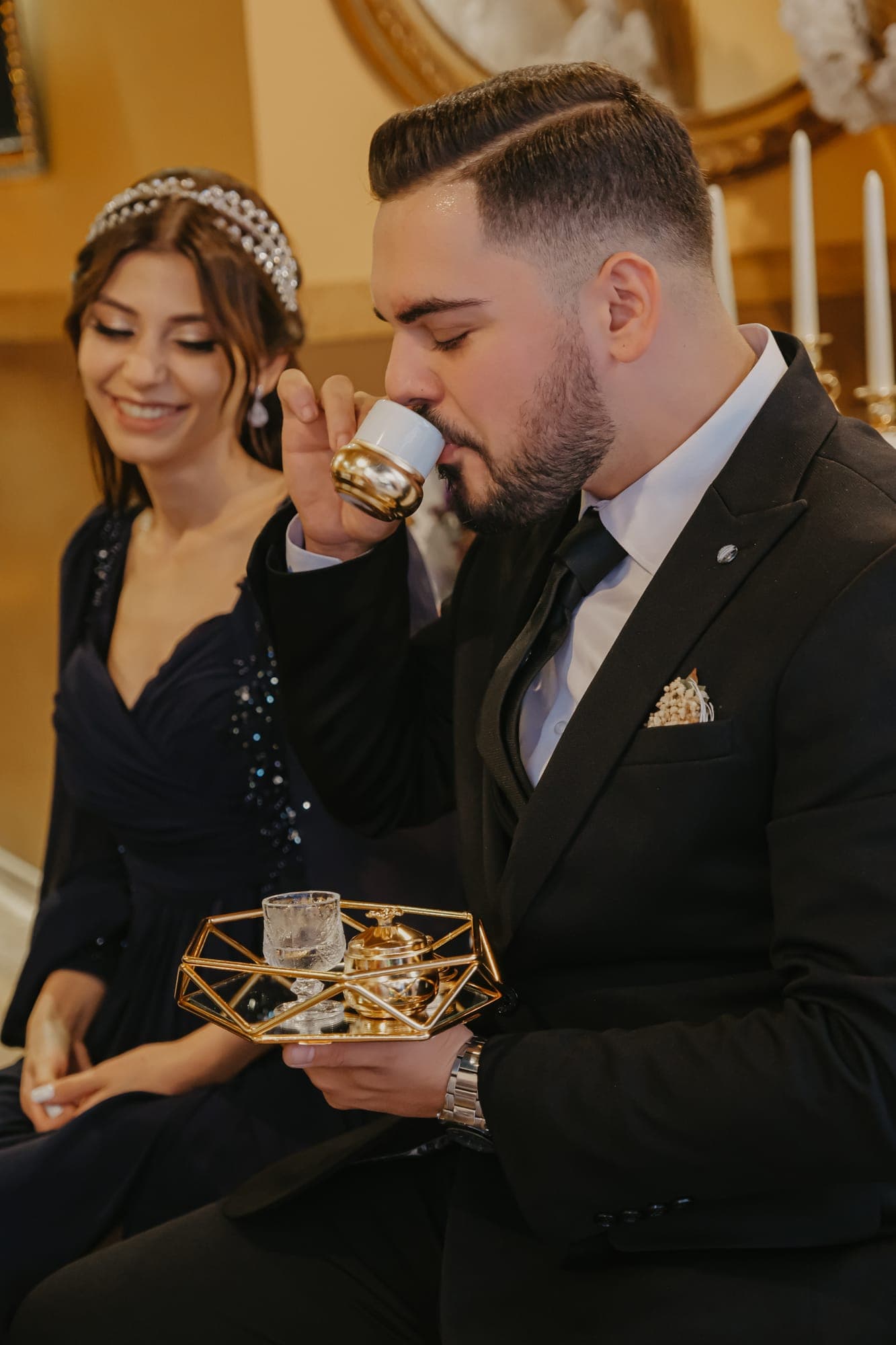 Berkay çiftinin söz & nişan çekimi — mekân & dekorasyon · Ador Ajans düğün fotoğrafçısı, İstanbul