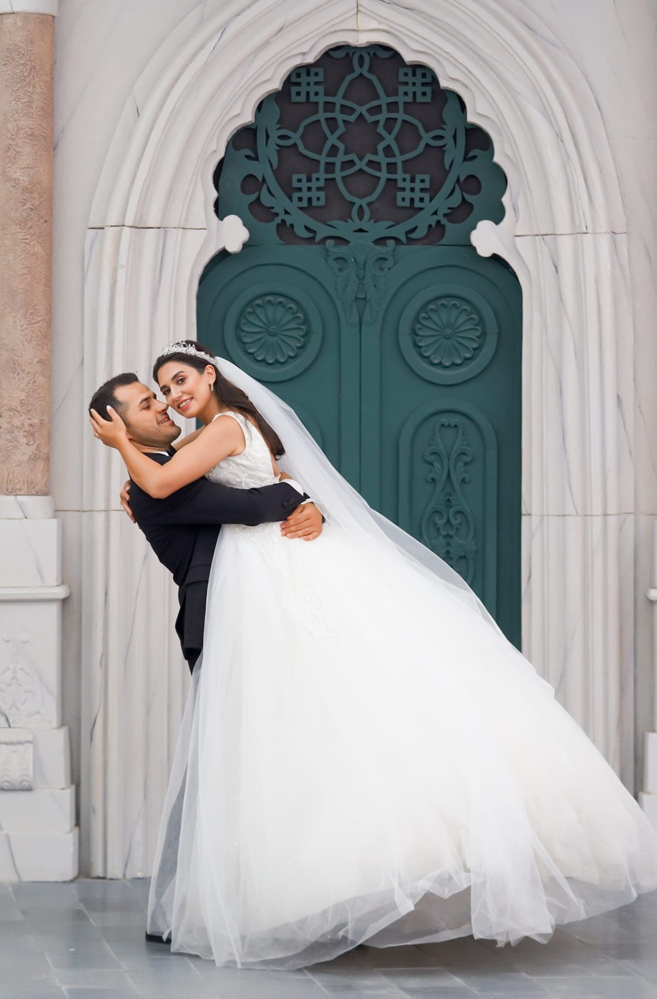 Samet çiftinin düğün çekimi — gelin & damat pozu · Ador Ajans düğün fotoğrafçısı, İstanbul